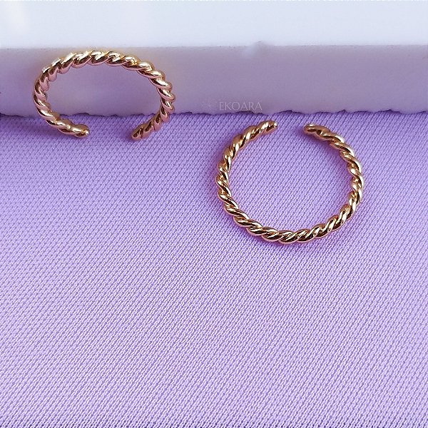 ANEL REGULÁVEL TORCIDINHO SEMIJOIA COM BANHO DE OURO 18K (anel ou falange)