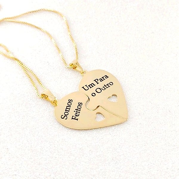 COLAR PERSONALIZADO CORAÇÃO 2 METADES SEMIJOIA BANHO DE OURO