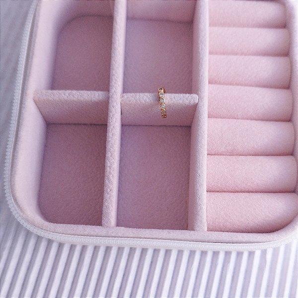 BRINCO PIERCING FAKE FILEIRA DE ZIRCÔNIAS SEMIJOIA BANHO DE OURO 18K