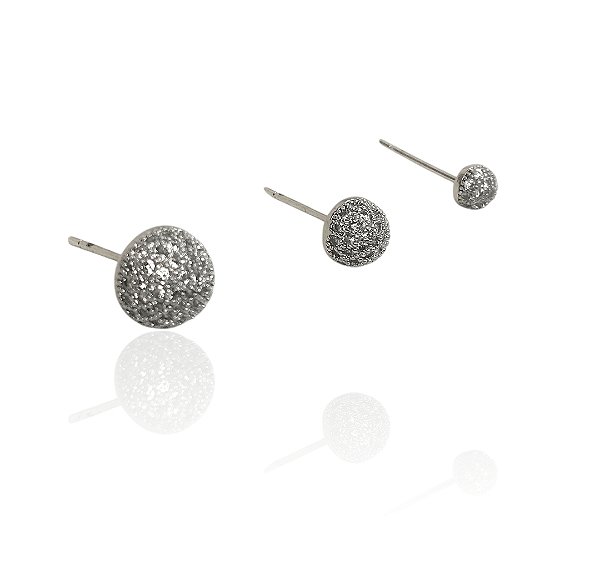 Conjunto brinco 3 esferas 4mm, 7mm, 9mm cravejado banhado prata