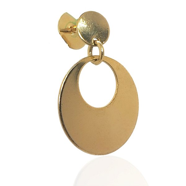 Brinco circular vazado por um circulo banhado ouro