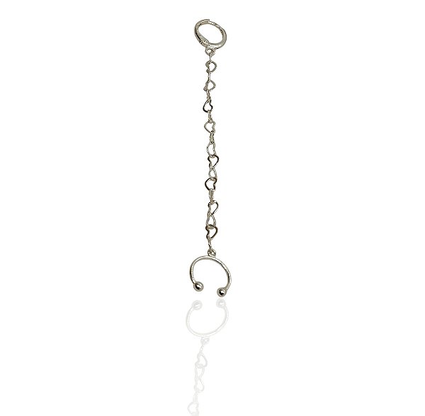 Brinco argola com elos de coração ear cuff banhado prata