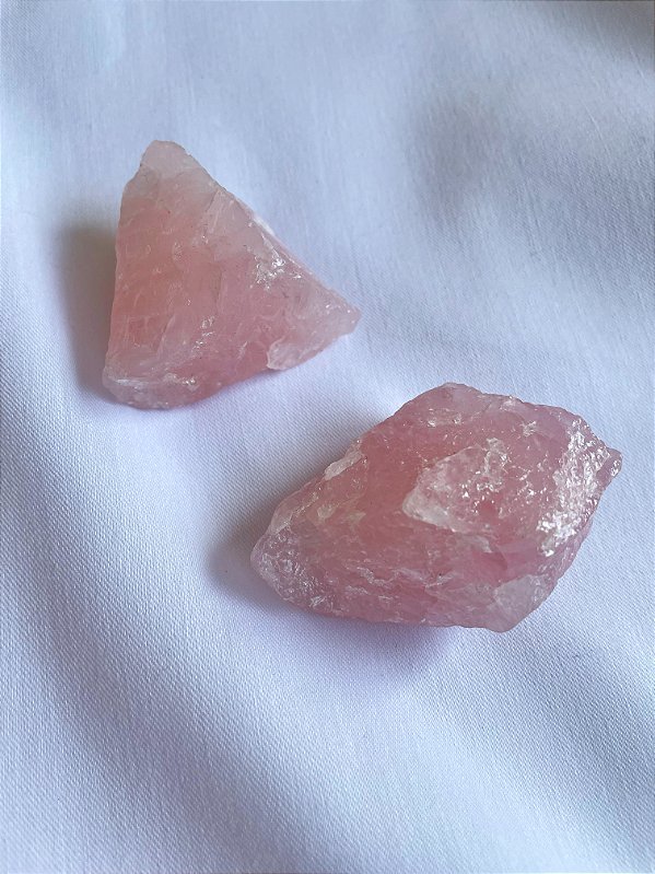 Quartzo Rosa Bruta (G) - A Pedra do Amor