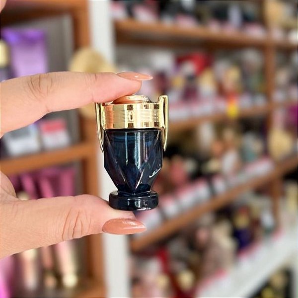 Miniatura Invictus Parfum Paco Rabanne Masculino 5ml