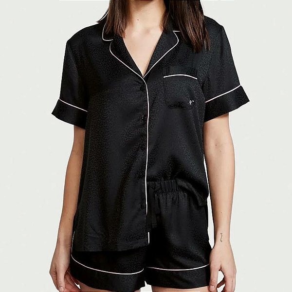 Pijama Curto Cetim Preto Animal Print Victoria’s Secret Tamanho: XXL