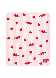 Manta Cozy Plush Dupla Face Listrado com Corações Victoria Secret's