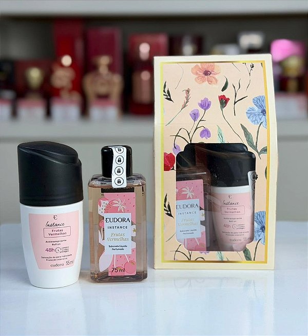 Presente Dia das Mulheres Instance Frutas Vermelhas: Antitranspirante Roll On 55ml + Sabonete Líquido 75ml