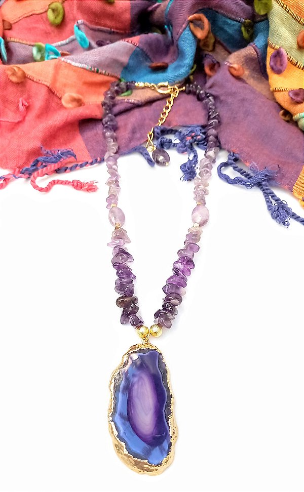 Colar Curto Ágata Cascalhos Roxo Lílas.