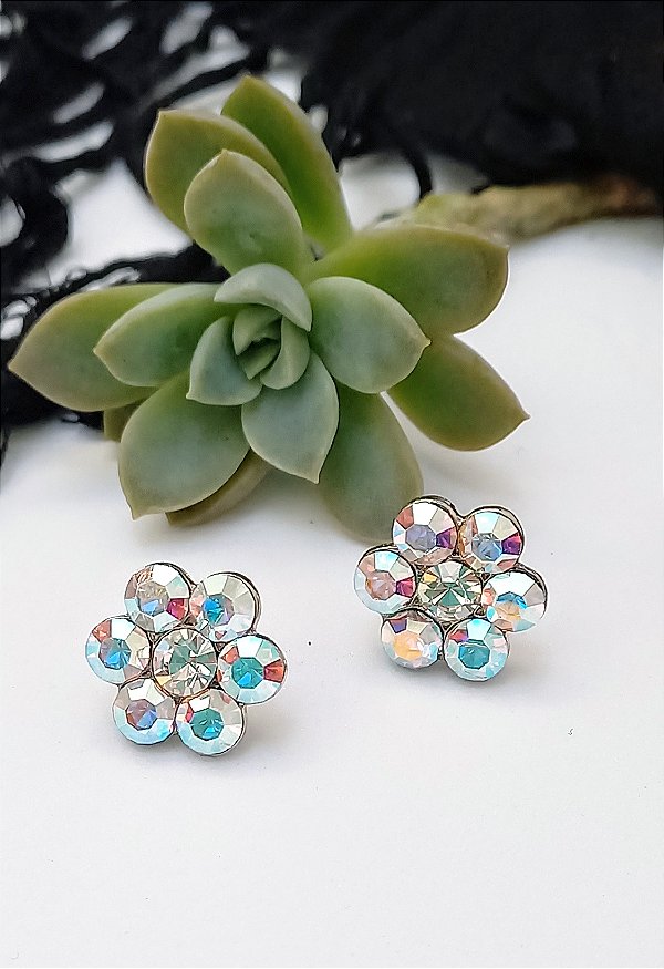 Brinco Flor Strass.