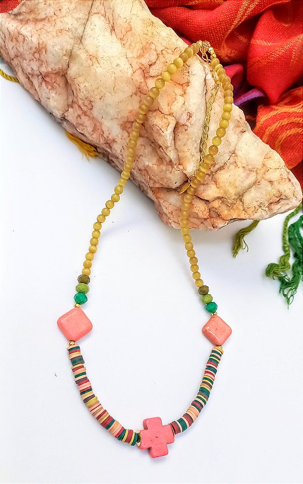 Colar Curto Rose Cores.