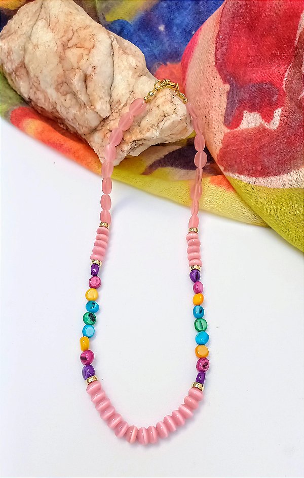 Colar Curto Rosa Arco Iris.