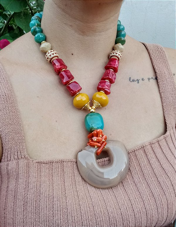 Max Colar Terra Fértil.