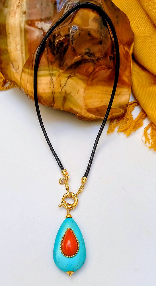 Colar Curto Gota Howlita.