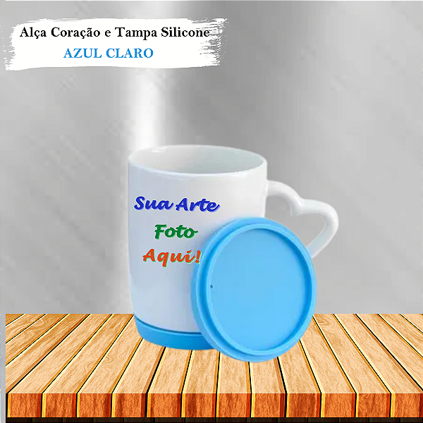 Caneca Personalizada Branca com Tampa e Base de Silicone Colorido Cerâmica.