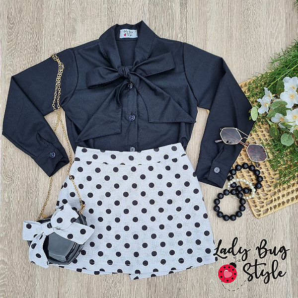 Conjunto Shorts-Saia Poá Branco com Camisa