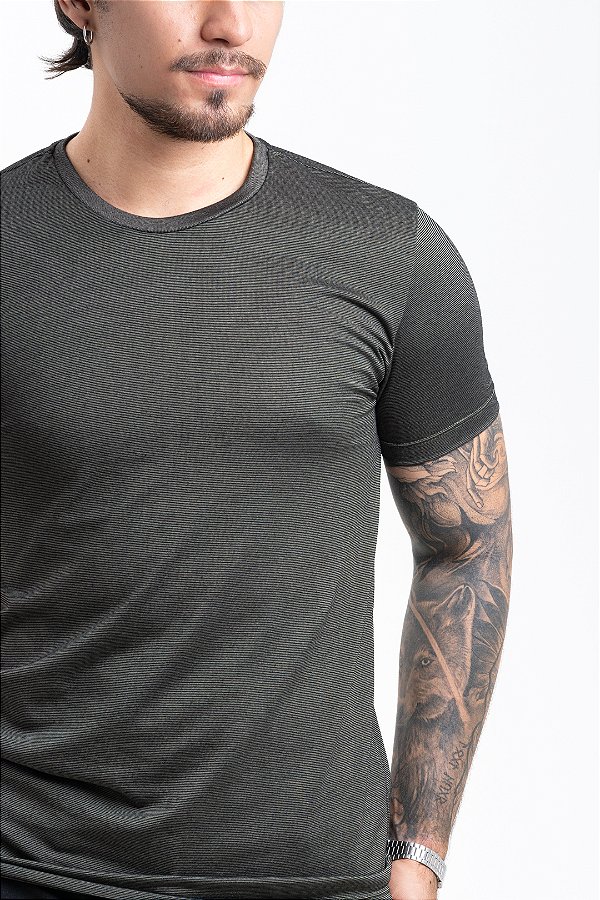 Camiseta Masculina Pataloo Stripes Verde Musgo Slim Premium