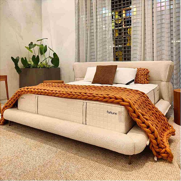 Cama Abrigo Uultis – Cama Estofada de Luxo com Design Assinado