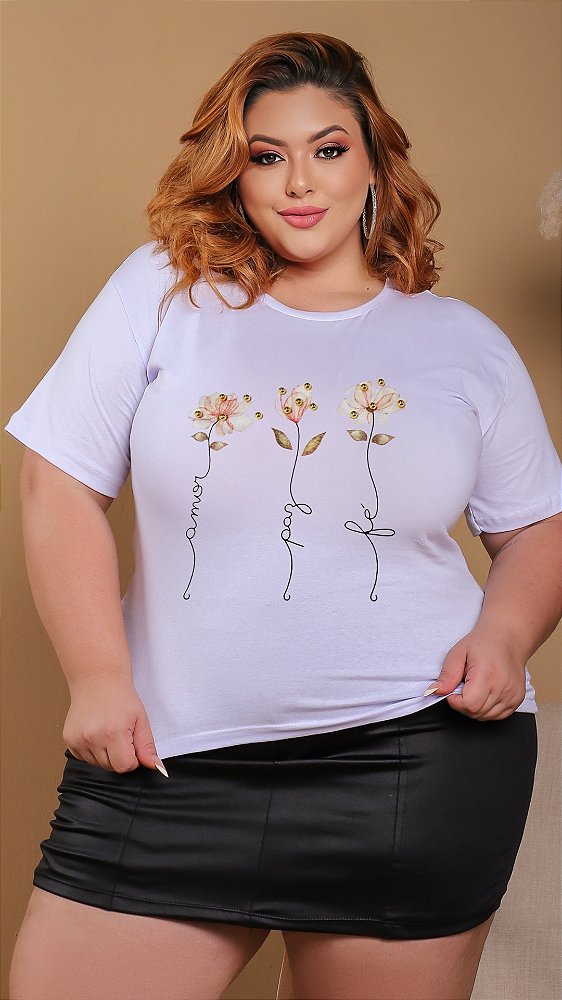 TSHIRT NO ALGODÃO PLUS SIZE AMOR, PAZ, FÉ PERÓLA- BRANCA
