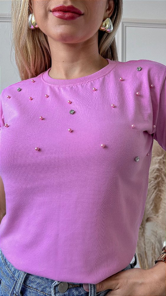 TSHIRT NO ALGODÃO GOLA NA RIBANA PÉROLAS E PONTO DE LUZ - ROSA IORGUT