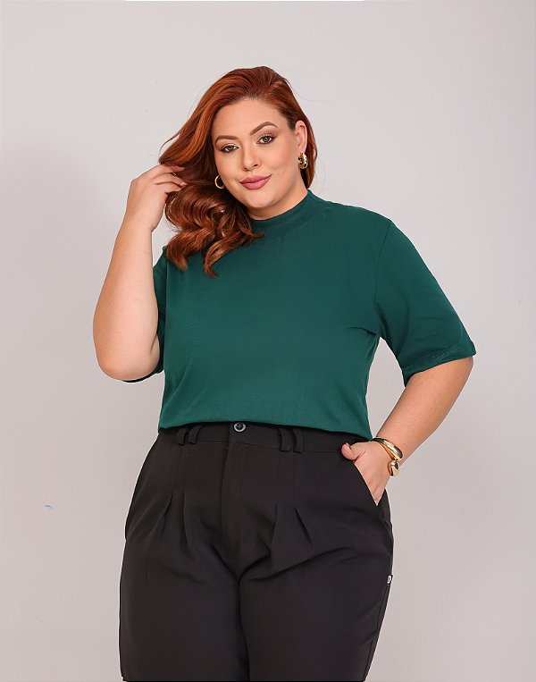 BLUSA GOLA ALTA PLUS SIZE BÁSICA - VERDE MUSGO