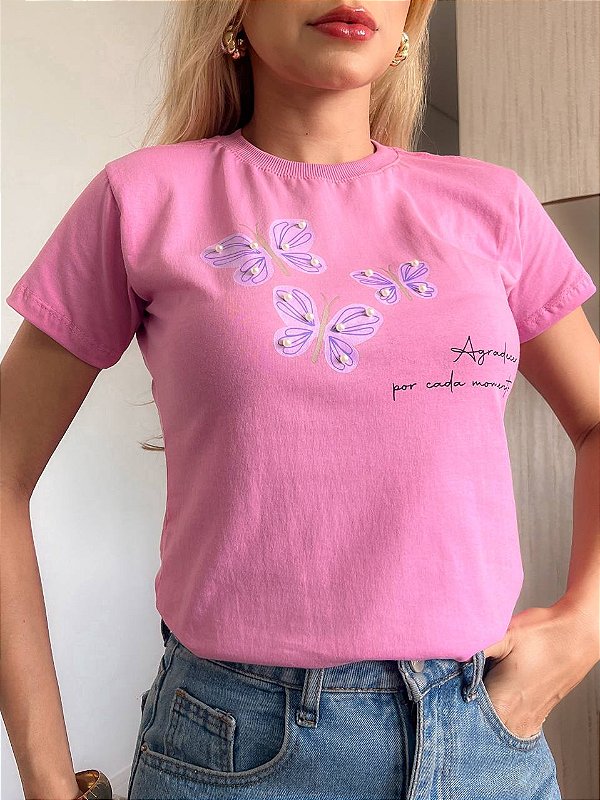 TSHIRT NO ALGODÃO GOLA NA RIBANA AGRADECER POR CADA MOMENTO PÉROLA- ROSA IORGUTE
