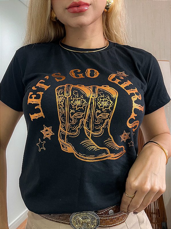 TSHIRT NO ALGODÃO GOLA NA RIBANA LET´S GO BOTAS FÓIL-PRETA