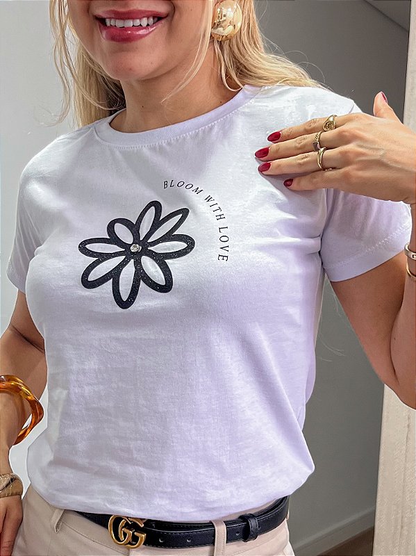 TSHIRT FLOR BLOOM WITH LOVE PONTO DE LUZ - BRANCA