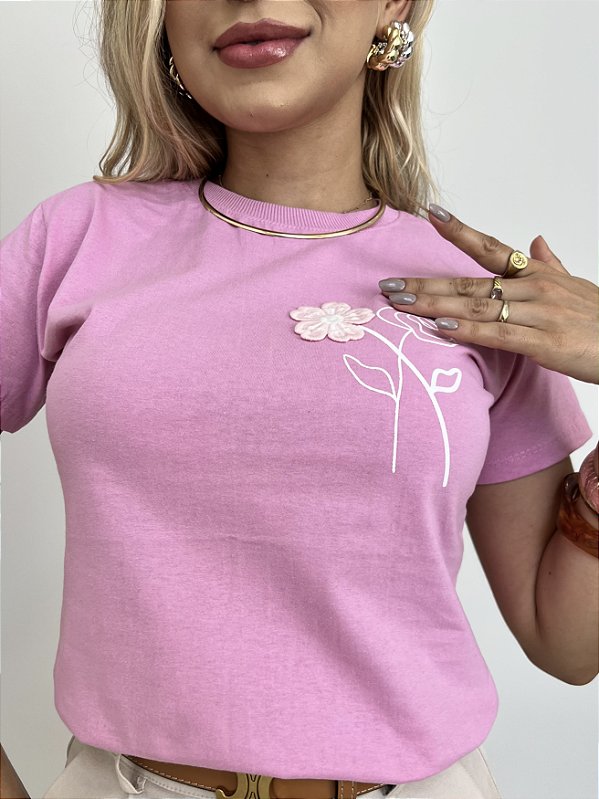 TSHIRT DUAS FLORES NO CROCHÊ - ROSA BEBÊ
