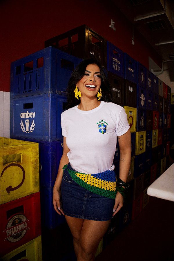 TSHIRT BRASIL BRASÃO BORDADO - BRANCA