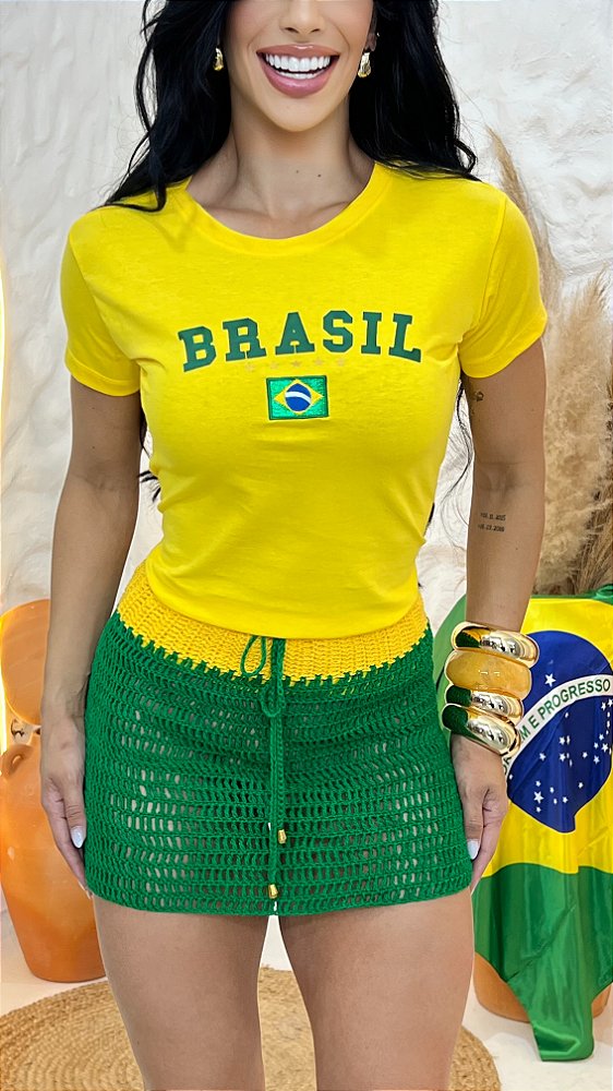 TSHIRT BRASIL BANDEIRA METALIZADA BORDADA - AMARELA