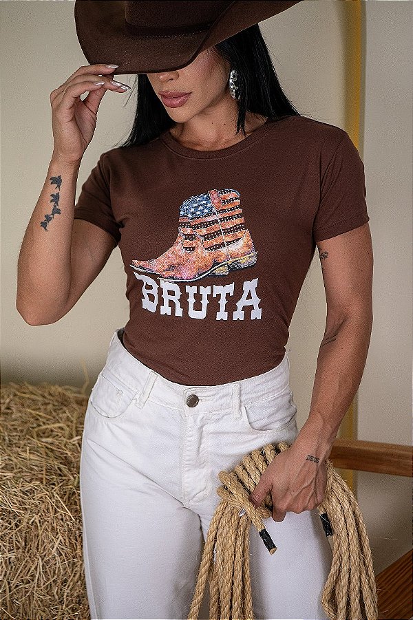 TSHIRT BORDADA BOTA BRUTA PEDRARIA - MARROM