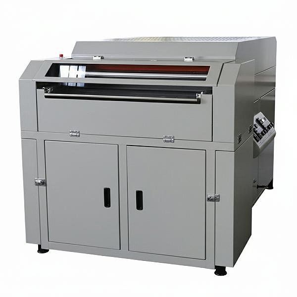 Envernizadora / Primerizadora Base Água  Modelo: RCM 600-03