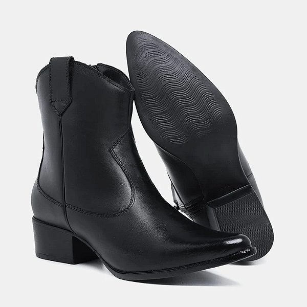 Bota Feminina Western Cano Médio Julia Preta