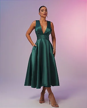 Vestido Versalhes midi verde esmeralda