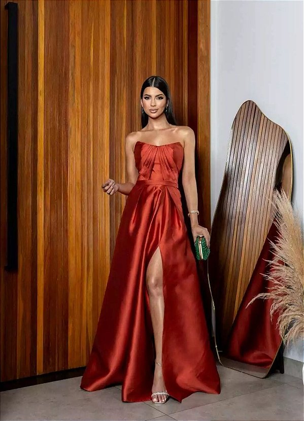 Vestido Bryn Terracota + Clutch Brinde
