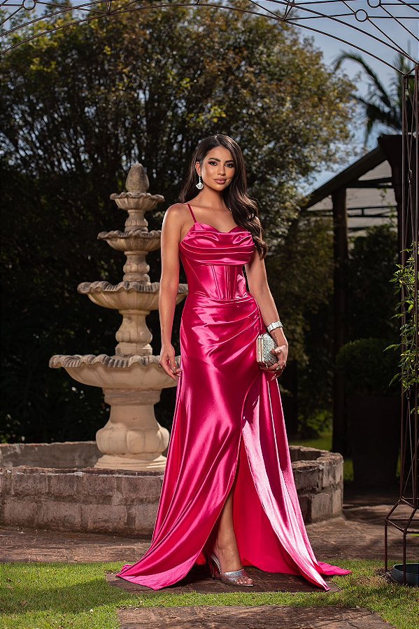 Vestido Samara pink + Clutch brinde