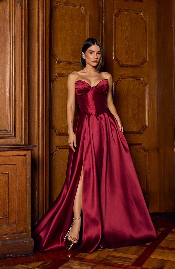 Vestido Karina Marsala + Clutch Brinde