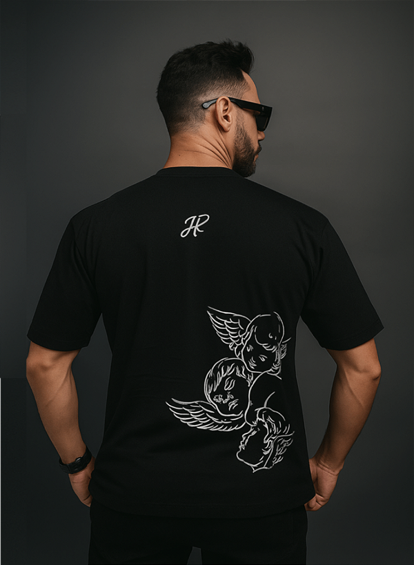 CAMISETA PRETA OVERSIZED ANGELS