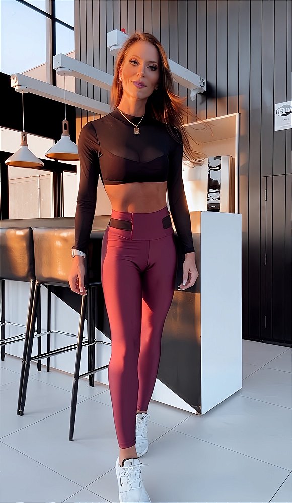 Conjunto Adele Cirrê Wine Manga Longa