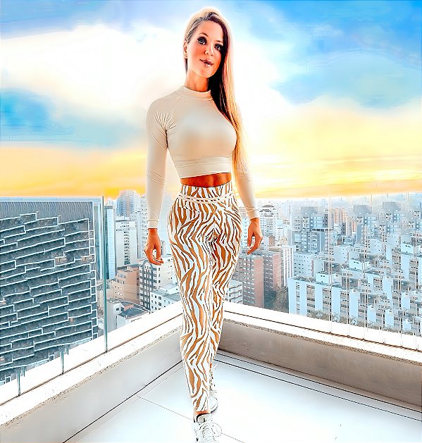 Conjunto Carmel Manga Longa Lines Pérola Acetinado com Empina BumBum Estampa Golden Tiger