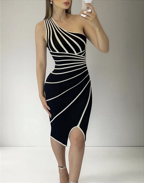 Vestido Curves Tricot Super Acinturado Um Ombro Só Marrom Preto