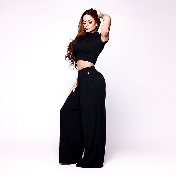 Conjunto Cropped e Calça Pantalona Malta Cut Algodão “Malha Podrinha” Canelado 3D Texturizada Preta