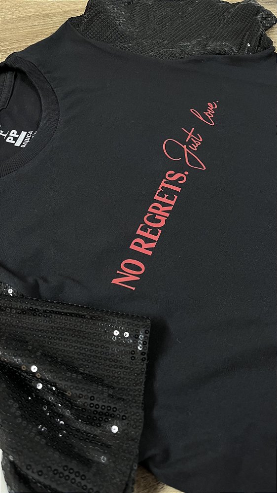 Camiseta Katy Perry - No Regrets. Just love (Manga com/sem paetê)