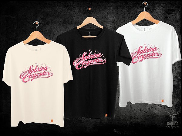 Camiseta Sabrina Carpenter - Nome rosa