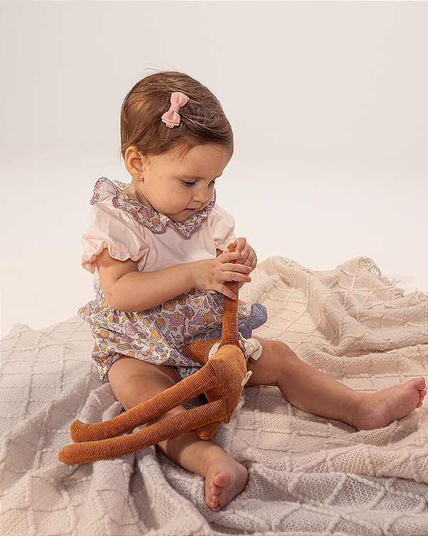 Romper solar Estampa encanto