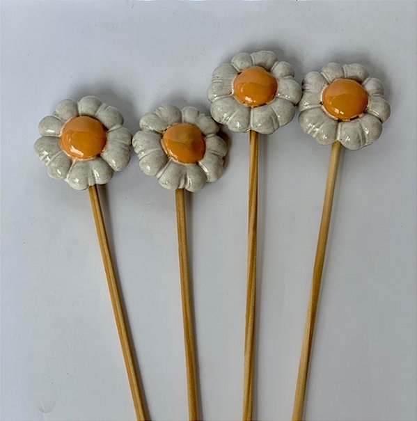 Flores em espetos - Rosas e Margaridas