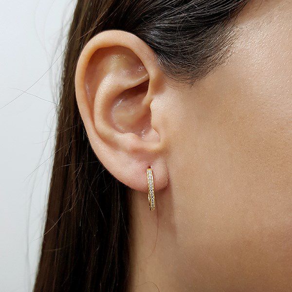 Brinco Argola Oval Zircônias Ouro 18k