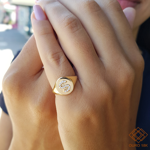 Anel Dedinho Letra S Ouro 18k