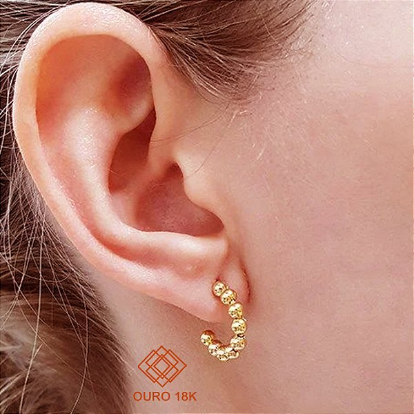 Brinco Meia Argola Esferas Ouro 18k