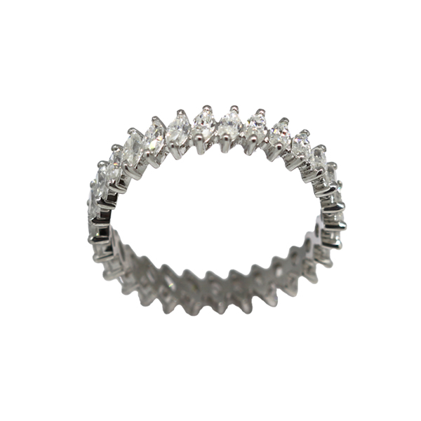 Anel Navete Inteira Ouro Branco 18k Moissanite